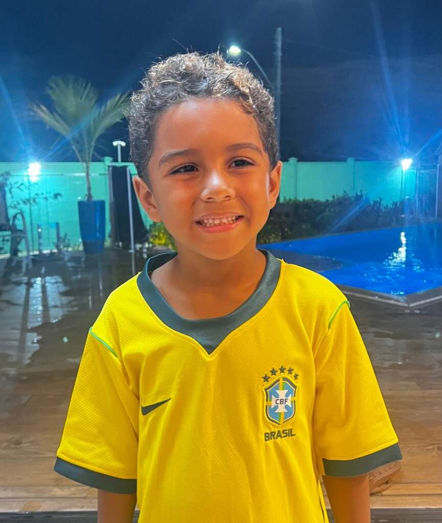 VICTOR FELIPE BARCELOS